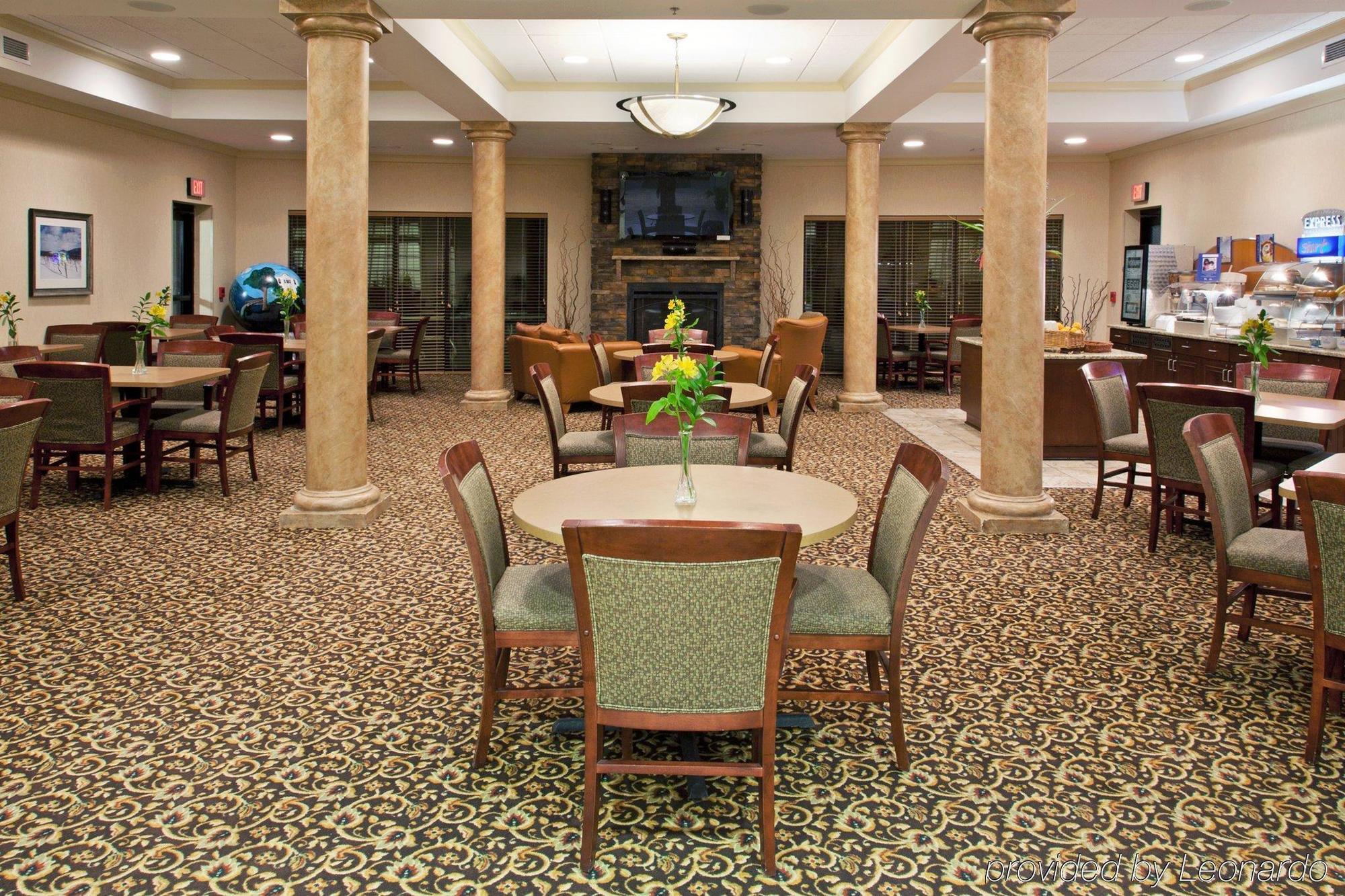 Holiday Inn Express Hotel & Suites Rochester Webster By Ihg Exterior foto